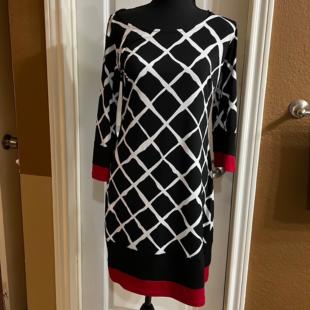 Women dress